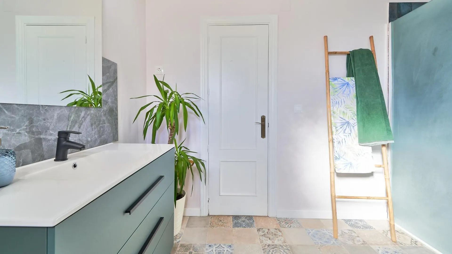 Ferienwohnung La Macarena Parque Tecnologico Málaga
